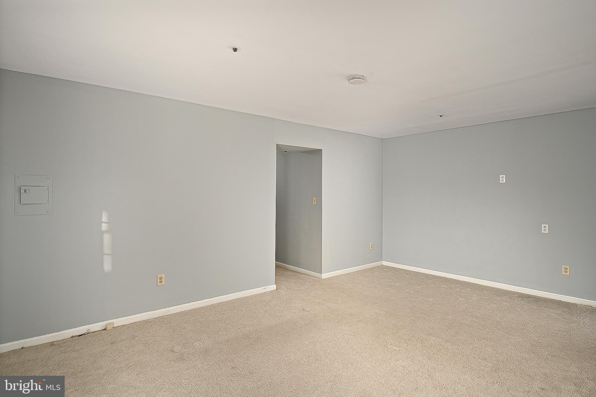 8360 Montgomery Run Road, Unit G Ellicott City, MD 21043 - Photo 6 of 20 a view of an empty room