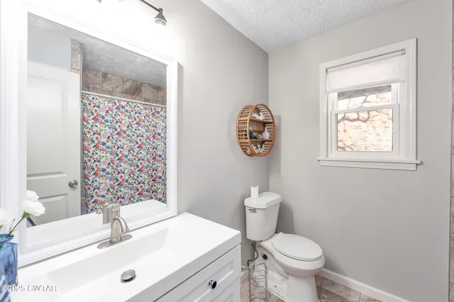 $269,900 | 364 Wallace Road, Jackson, TN 38305