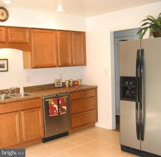 220 Rickswood Road Lutherville-Timonium, MD 21093 - Photo 4 of 24 Kitchen