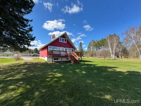 $325,000 | 409 Us 41 Highway, Baraga, MI 49908