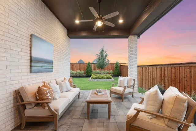 $572,601 | 827 Jackson River Loop, Kyle, TX 78640