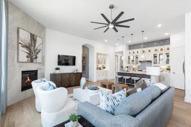 $572,601 | 827 Jackson River Loop, Kyle, TX 78640