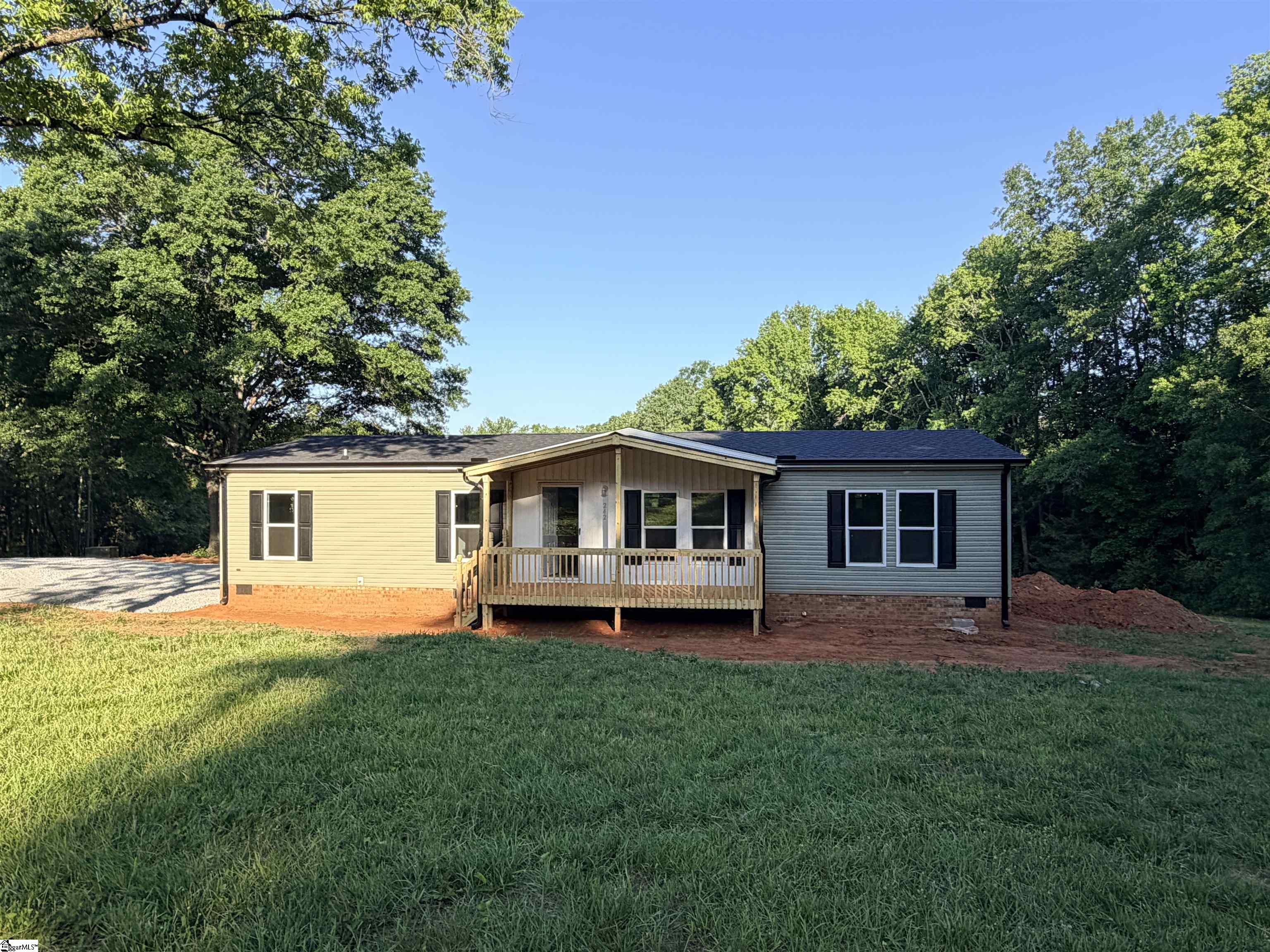 242 Black Bottom Road Liberty, SC 29657 - Photo 6 of 40