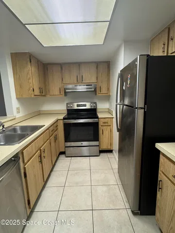 $1,300 | 2753 Patty Lane, Melbourne, FL 32935