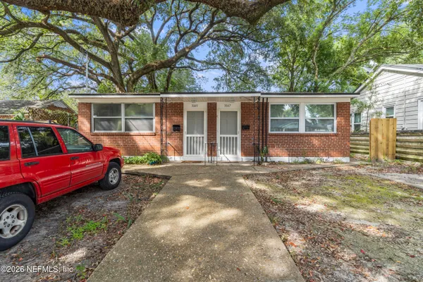 $1,300 | 3047 Post Street, Jacksonville, FL 32205