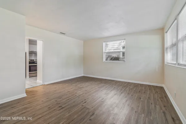 $1,300 | 3047 Post Street, Jacksonville, FL 32205