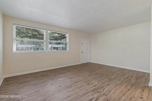$1,300 | 3047 Post Street, Jacksonville, FL 32205