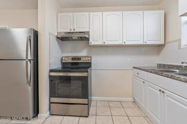 $1,300 | 3047 Post Street, Jacksonville, FL 32205
