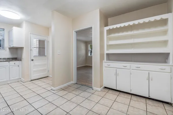 $1,300 | 3047 Post Street, Jacksonville, FL 32205