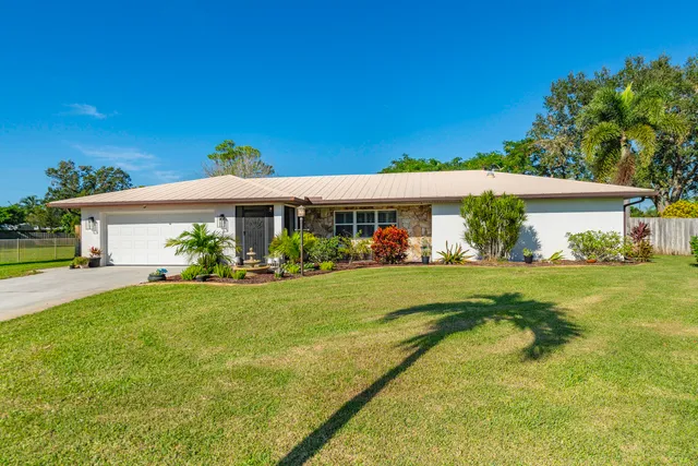 $11,000 | 762 Southeast River Lane, Port St. Lucie, FL 34983