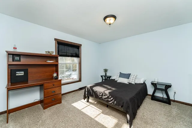 $547,500 | 1310 Lone Pine Drive Southwest, Rochester, MN 55902