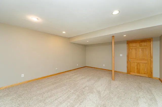 $547,500 | 1310 Lone Pine Drive Southwest, Rochester, MN 55902