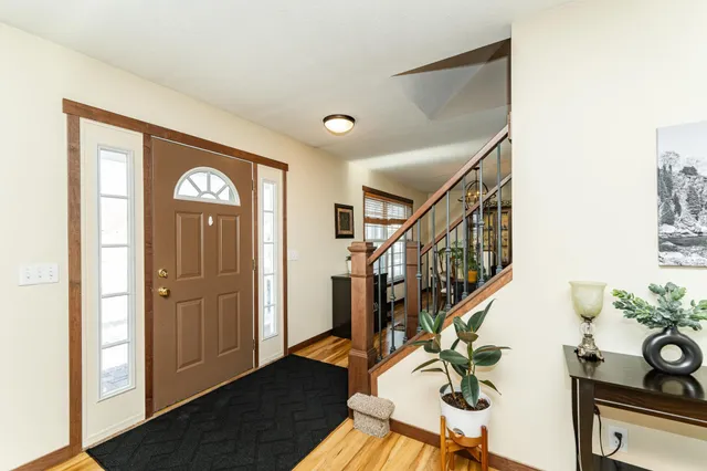 $547,500 | 1310 Lone Pine Drive Southwest, Rochester, MN 55902