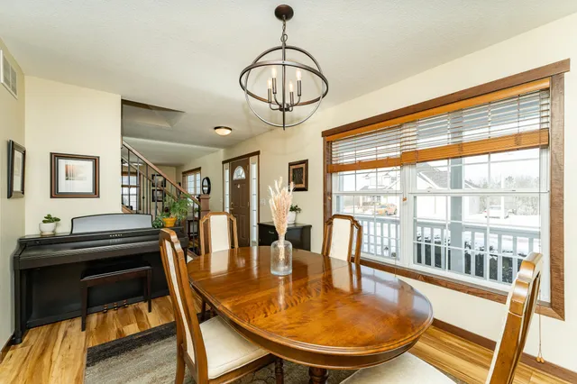 $547,500 | 1310 Lone Pine Drive Southwest, Rochester, MN 55902