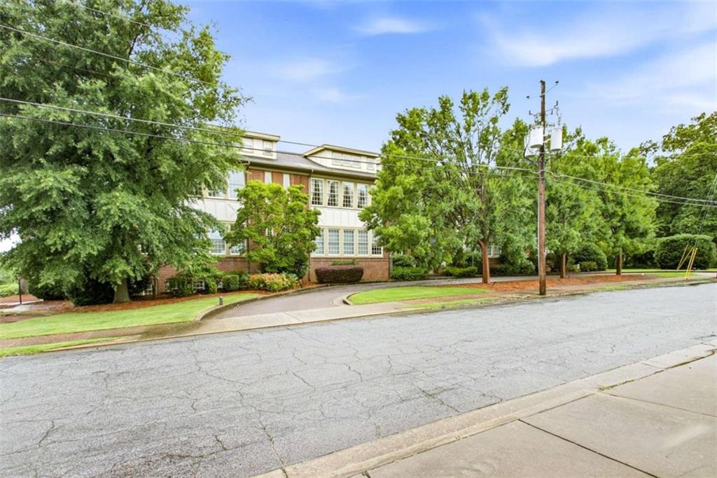 600 College Street, Unit 202 Atlanta, GA 30354 - Photo 45 of 53