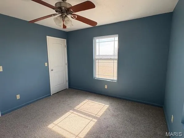 $316,000 | 1013 Z And Z Road, Greenville, IL 62246