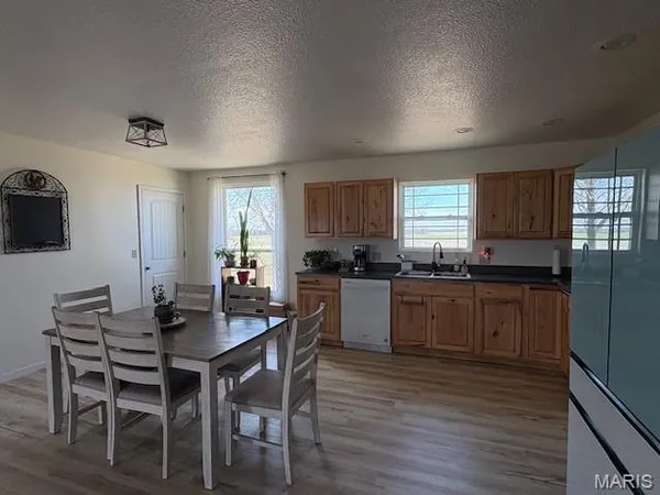 $316,000 | 1013 Z And Z Road, Greenville, IL 62246