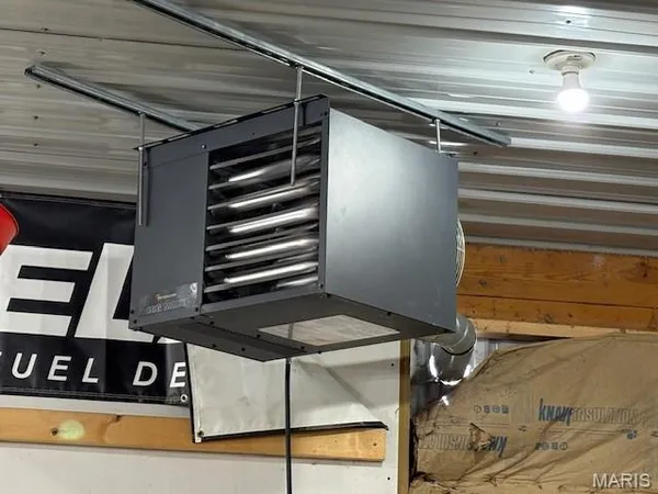 $316,000 | 1013 Z And Z Road, Greenville, IL 62246