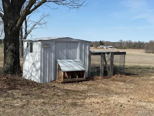 $316,000 | 1013 Z And Z Road, Greenville, IL 62246