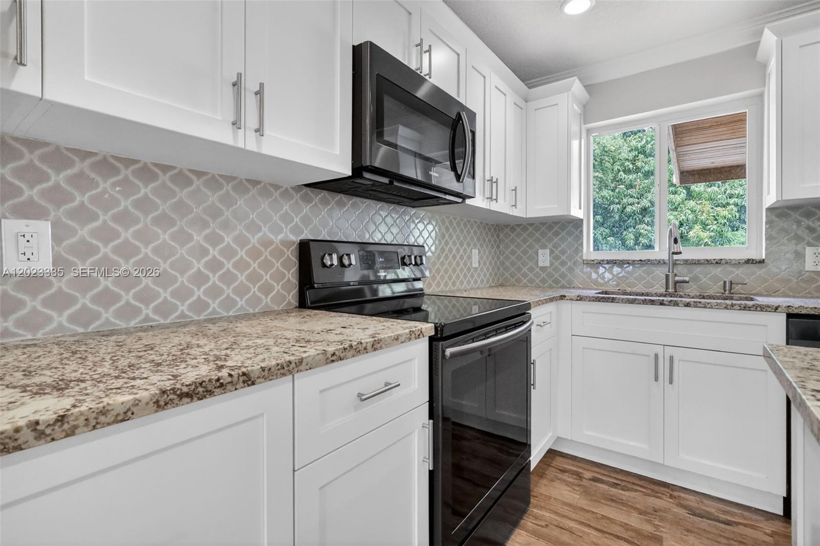 2030 North 57th Terrace Hollywood, FL 33021 - Photo 7 of 26