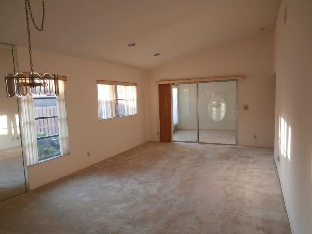 8181 Springtree Road, Unit C Boca Raton, FL 33496 - Photo 3 of 12 0 (18)MR