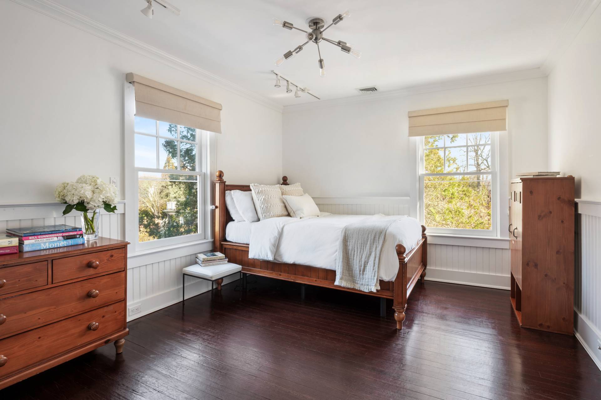 179 Hampton Road Southampton, NY 11968 - Photo 14 of 25