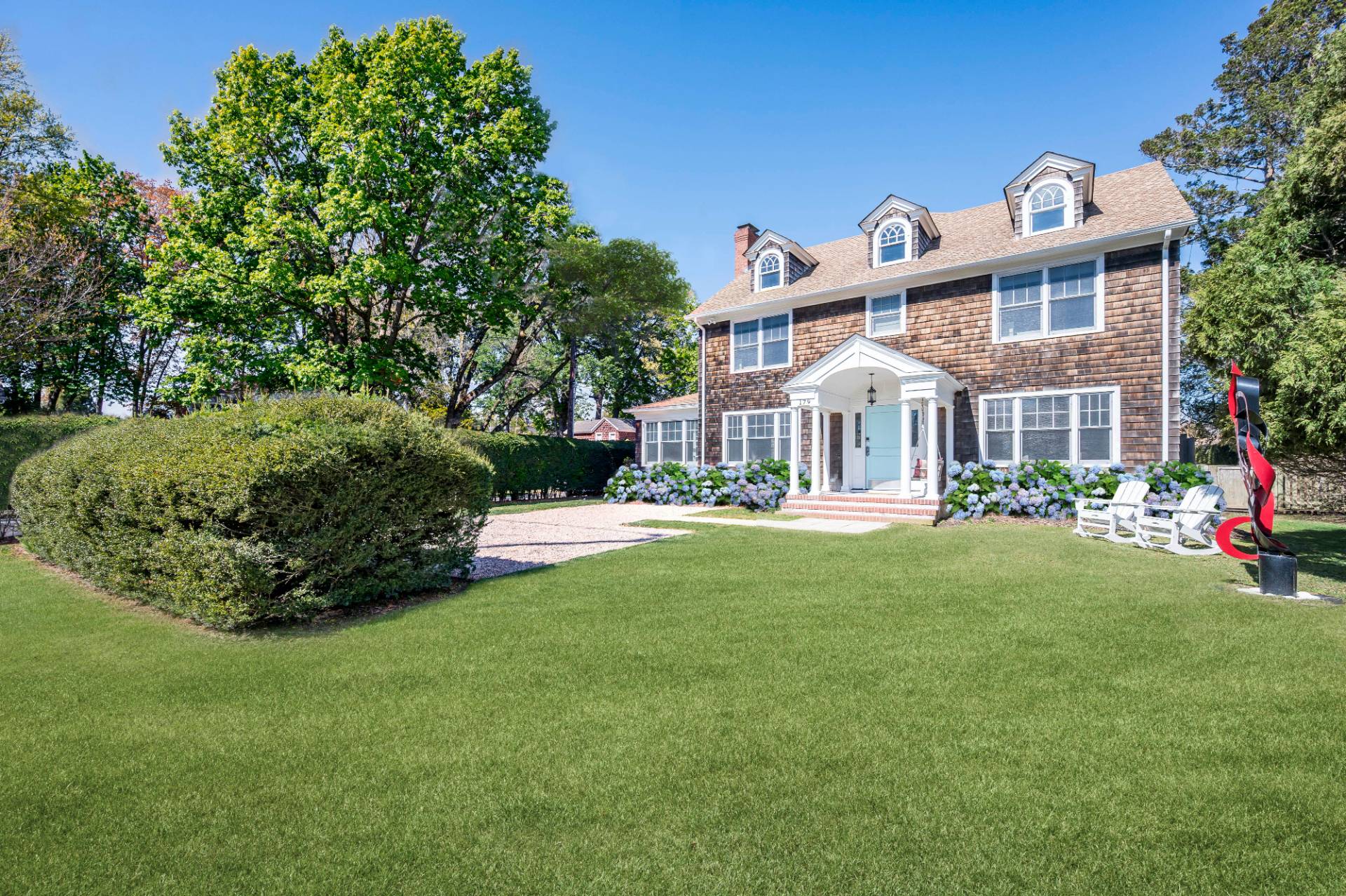 179 Hampton Road Southampton, NY 11968 - Photo 2 of 25