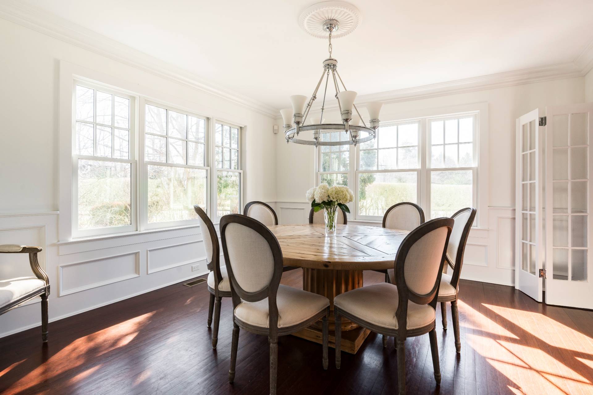 179 Hampton Road Southampton, NY 11968 - Photo 4 of 25