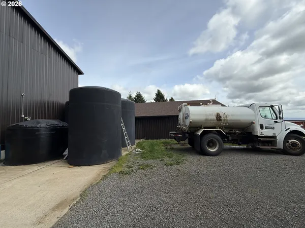 $3,400,000 | 18505 Northeast Jaquith Road, Newberg, OR 97132