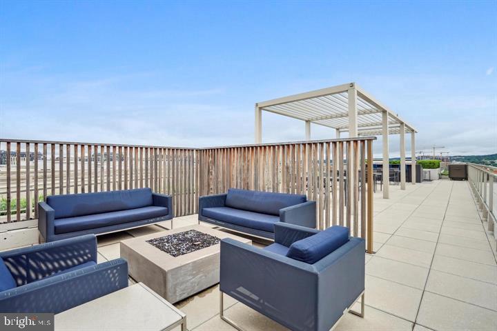 88 V Street Southwest, Unit 711 Washington, DC 20024 - Photo 25 of 27