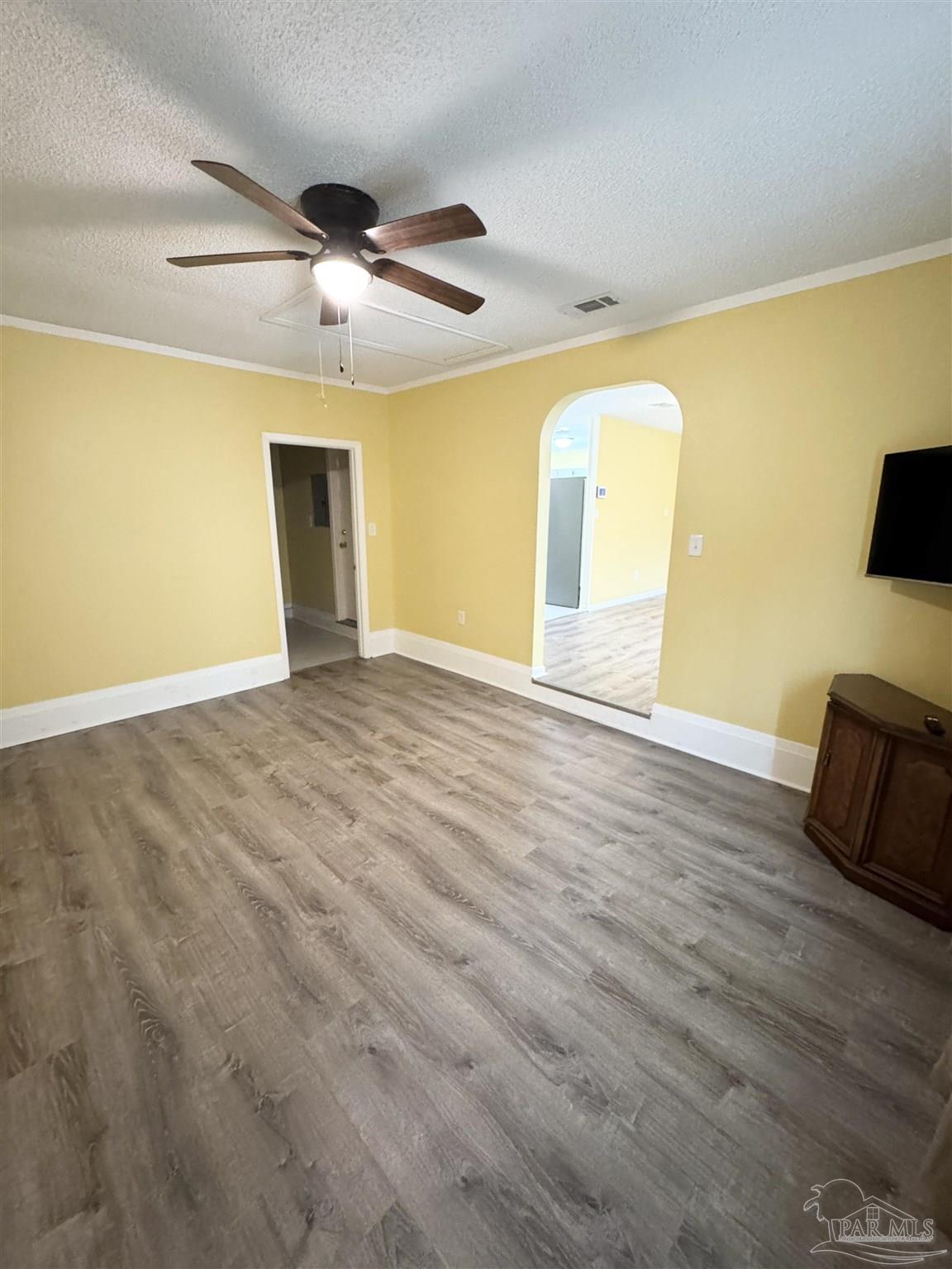 6320 Denver Avenue Pensacola, FL 32526 - Photo 8 of 28 a view of a livingroom with wooden floor