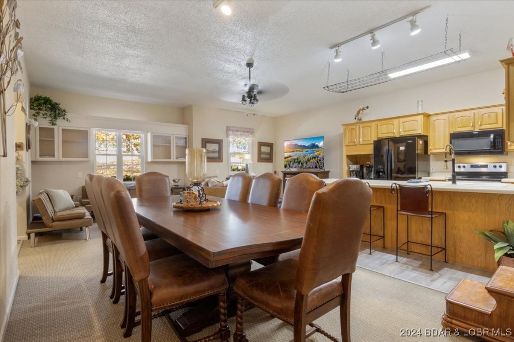 6334 Red Barn Road Osage Beach, MO 65065 - Photo 10 of 25