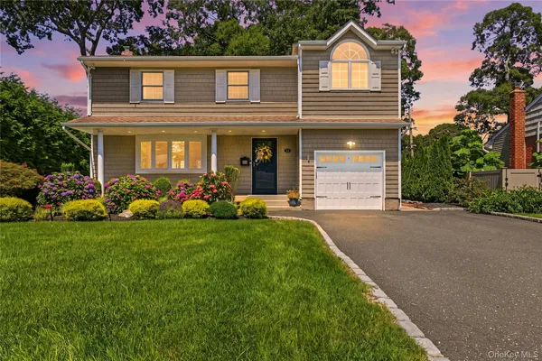 $849,000 | 53 Rensselaer Drive, Commack, NY 11725