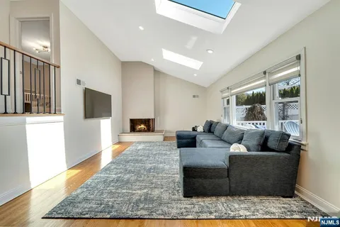 $950,000 | 460 New Bridge Road, Bergenfield, NJ 07621