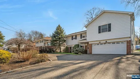 $950,000 | 460 New Bridge Road, Bergenfield, NJ 07621