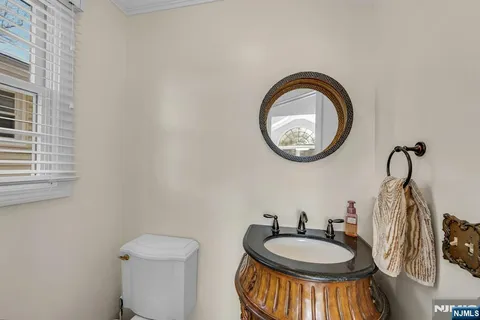 $950,000 | 460 New Bridge Road, Bergenfield, NJ 07621