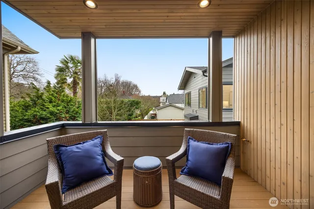 $2,595,000 | 807 West Armour Street, Seattle, WA 98119