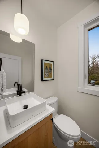 $2,595,000 | 807 West Armour Street, Seattle, WA 98119