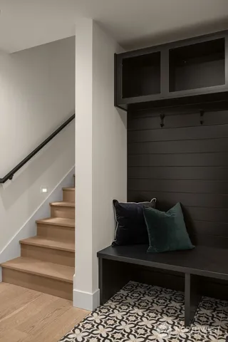 $2,595,000 | 807 West Armour Street, Seattle, WA 98119