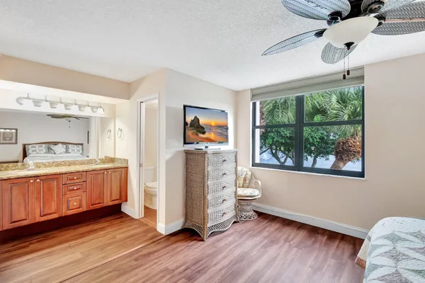 $2,850 | 1915 Lavers Circle, Unit E303, Delray Beach, FL 33444