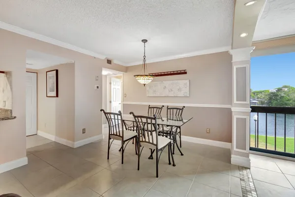 $2,850 | 1915 Lavers Circle, Unit E303, Delray Beach, FL 33444