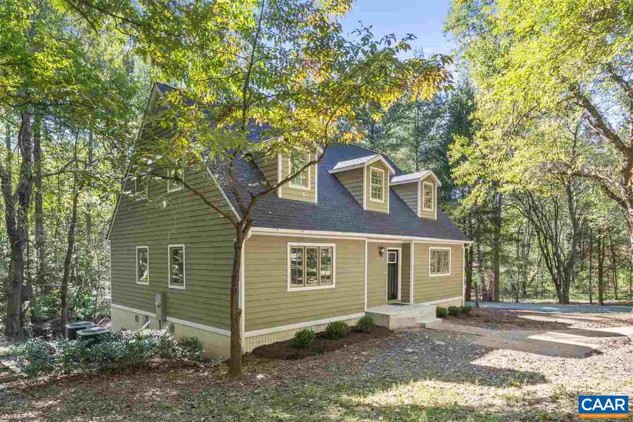 285 Turkey Ridge Road Charlottesville, VA 22903 - Photo 4 of 28 front view of a house with a tree