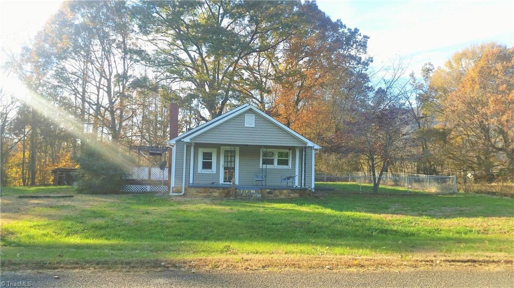 172 Guy Crouse Road Traphill, NC 28685 - Photo 2 of 17 Gallery Image 2