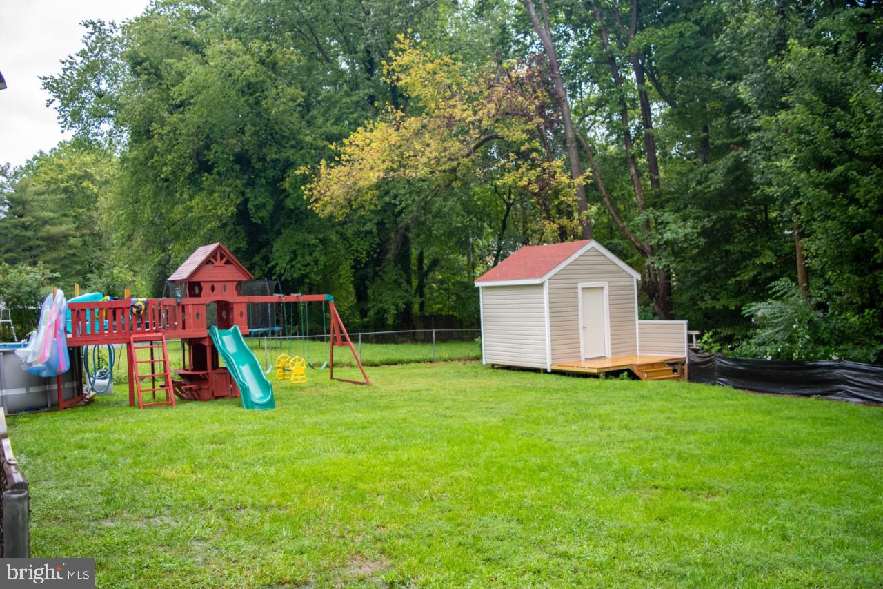 13617 Kingsman Road Woodbridge, VA 22193 - Photo 30 of 30 Gallery Image 30