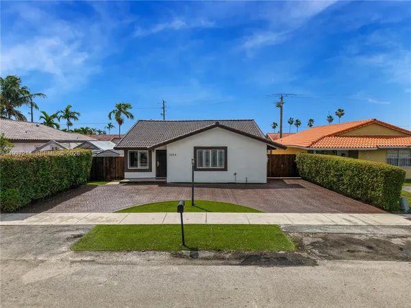 $660,000 | 1654 Southwest 138th Court, Miami, FL 33175