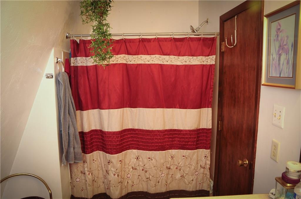 10 Allaire Park Road Monaca, PA 15061 - Photo 12 of 20 Gallery Image 12