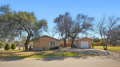 $300,000 | 202 Forest Street, Georgetown, TX 78626