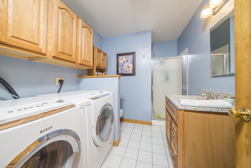 118 Wales Road Monson, MA 01057 - Photo 14 of 30 a utility room with dryer and washer