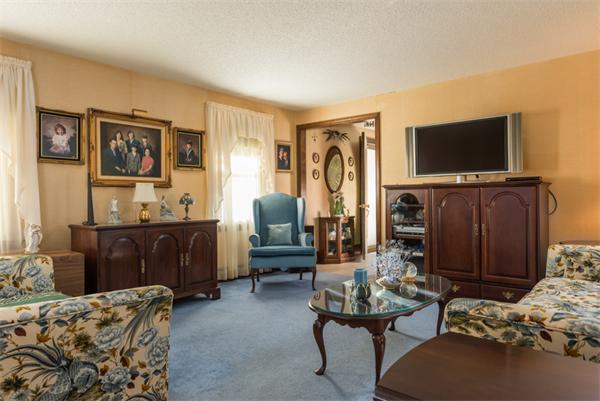10 Randall Road Rochester, MA 02770 - Photo 4 of 11