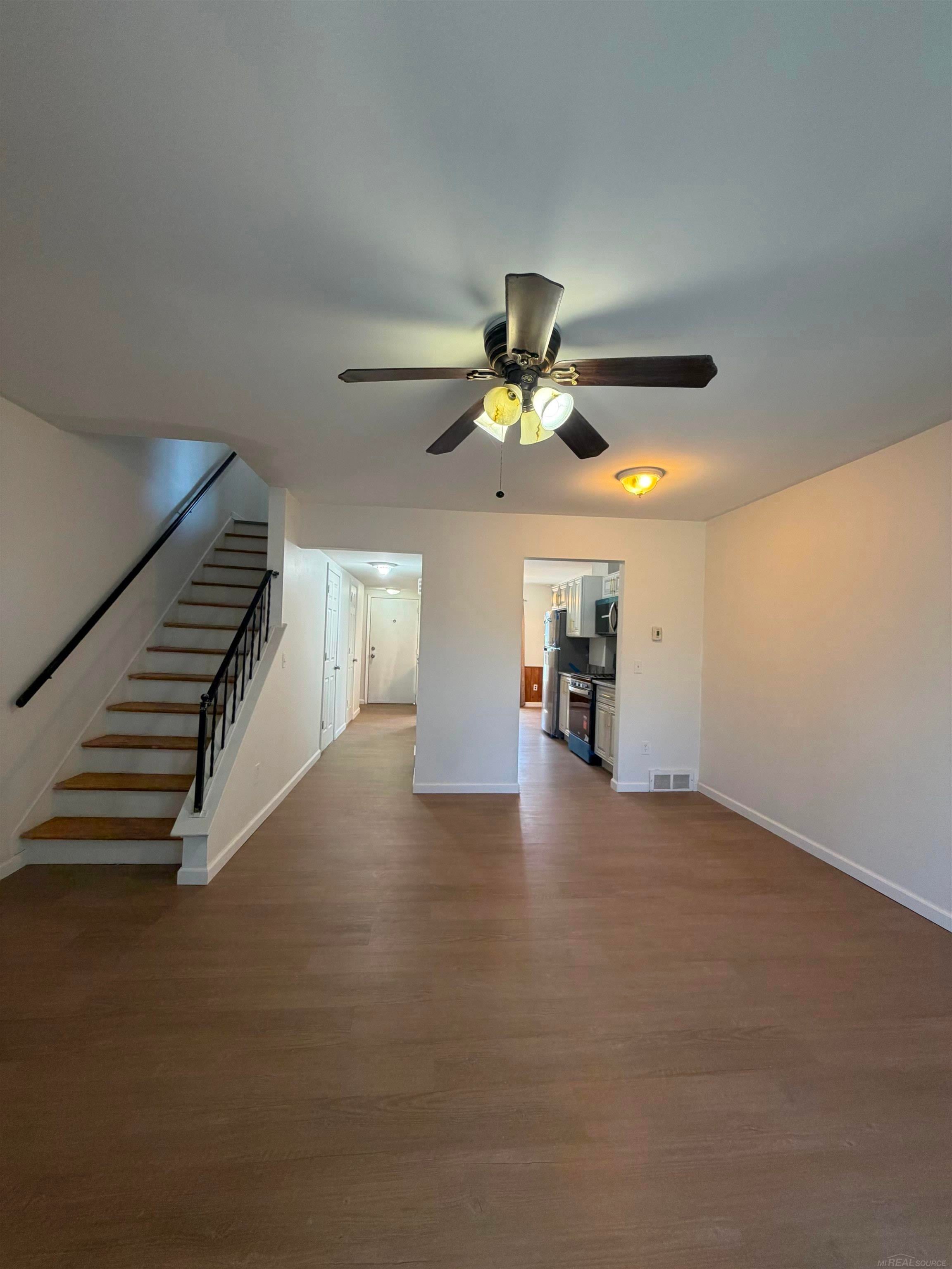4446 15 Mile Road Sterling Heights, MI 48310 - Photo 15 of 32 Gallery Image 15